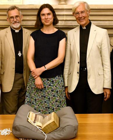 Lyghfield bible arrives at Canterbury Lyghfield bible arrives at Canterbury