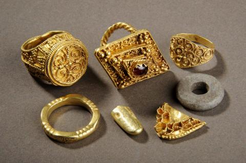 The West Yorkshire Ring Hoard The West Yorkshire Ring Hoard